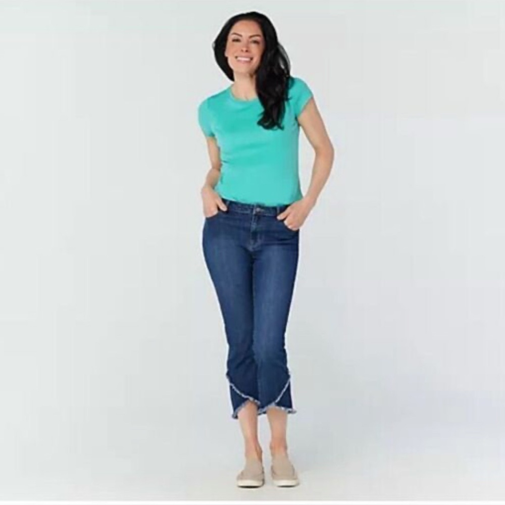 Susan Graver BOHO Regular High Stretch Denim Crop Jeans with Frayed Tulip Hem - Picture 2 of 12